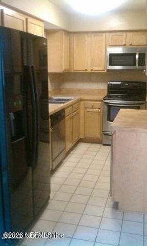 445 NEWPORT Drive, Orange Park, FL 32073