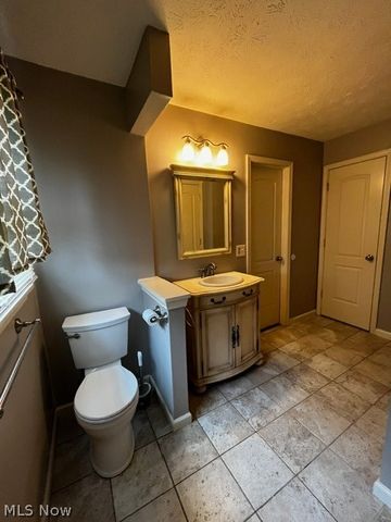 6779 Colleen Drive, Boardman, OH 44512