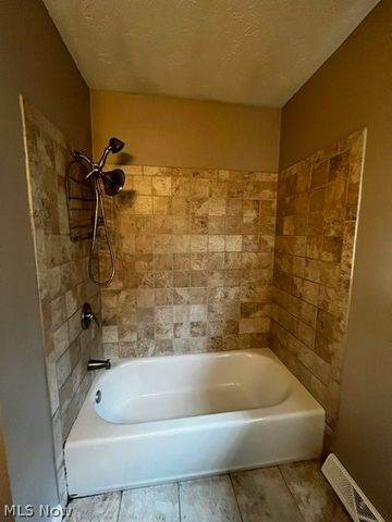 6779 Colleen Drive, Boardman, OH 44512