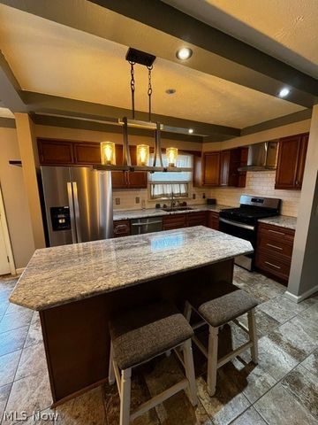 6779 Colleen Drive, Boardman, OH 44512