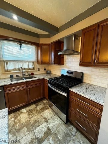 6779 Colleen Drive, Boardman, OH 44512
