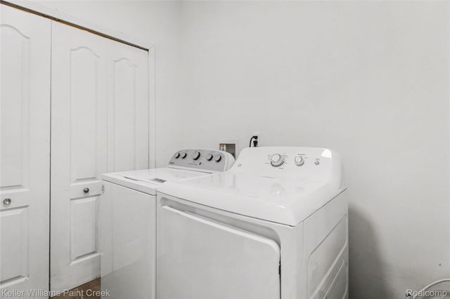 3281 Troy Drive, Troy, MI 48083