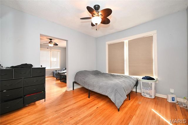5247 Bancroft Avenue, St Louis, MO 63109