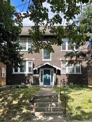 5247 Bancroft Avenue, St Louis, MO 63109
