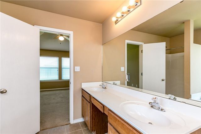 3809 Los Arroyos Dr, Corpus Christi, TX 78414