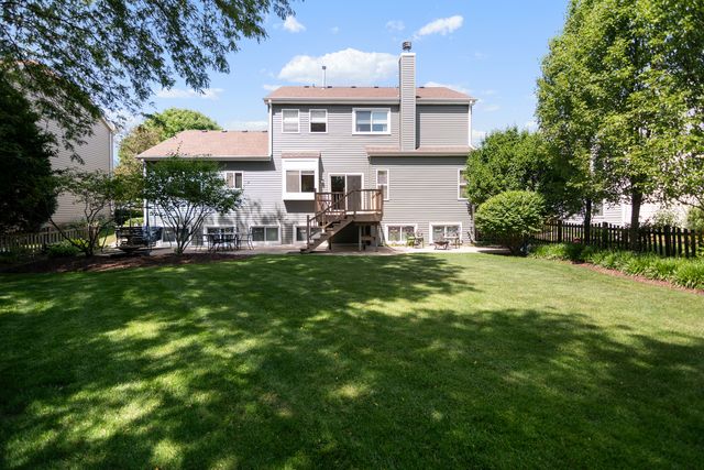 597 CLIFFWOOD Lane, Gurnee, IL 60031