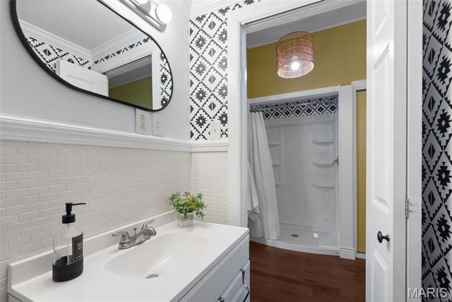 1207 Sunset Avenue, Richmond Heights, MO 63117