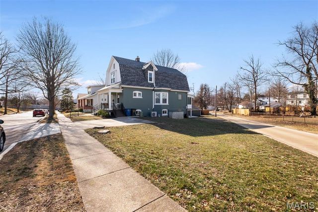 1207 Sunset Avenue, Richmond Heights, MO 63117