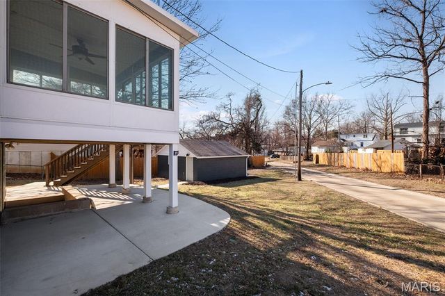 1207 Sunset Avenue, Richmond Heights, MO 63117