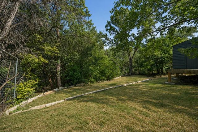 400 N Laurelwood DR, Austin, TX 78733