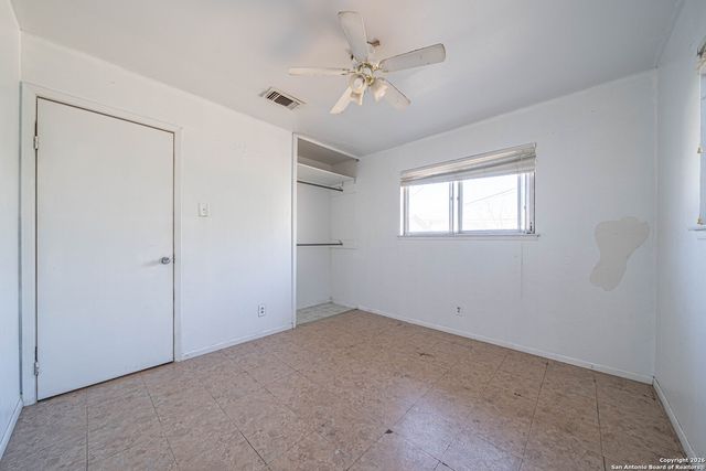 6227 Apple Valley, San Antonio, TX 78242