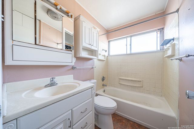 6227 Apple Valley, San Antonio, TX 78242