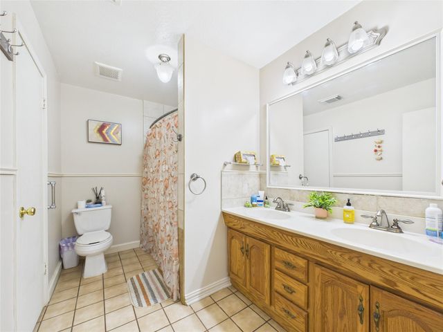 1236 County Road 634, Alvin, TX 77511