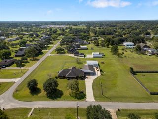 1236 County Road 634, Alvin, TX 77511