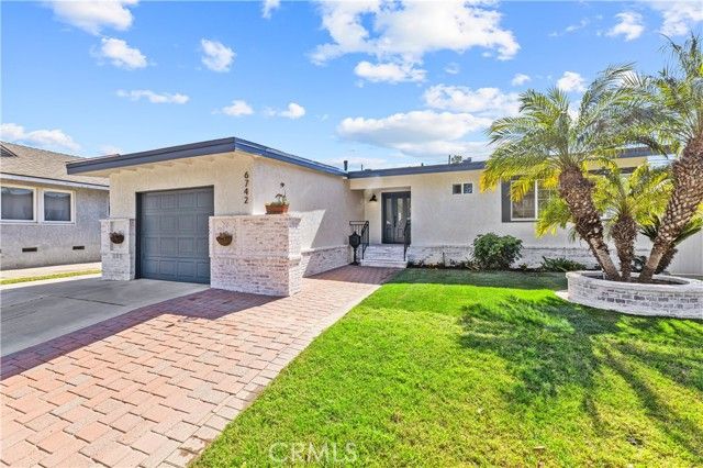 6742 E El Salvador, Long Beach, CA 90815