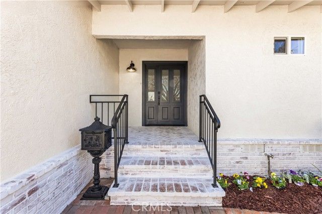 6742 E El Salvador, Long Beach, CA 90815