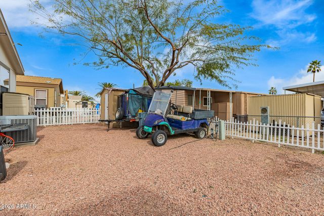 5747 W Missouri Avenue 108, Glendale, AZ 85301