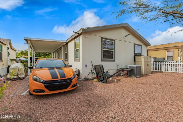 5747 W Missouri Avenue 108, Glendale, AZ 85301