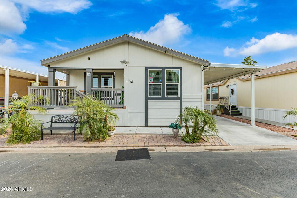 5747 W Missouri Avenue 108, Glendale, AZ 85301