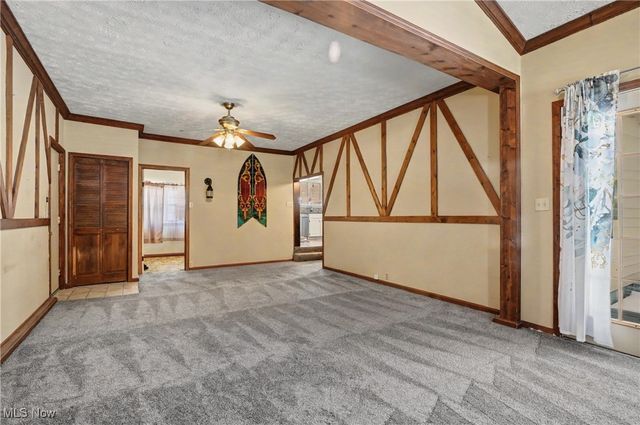 3001 Englewood Drive, Stow, OH 44224