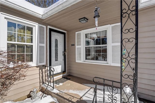 3001 Englewood Drive, Stow, OH 44224