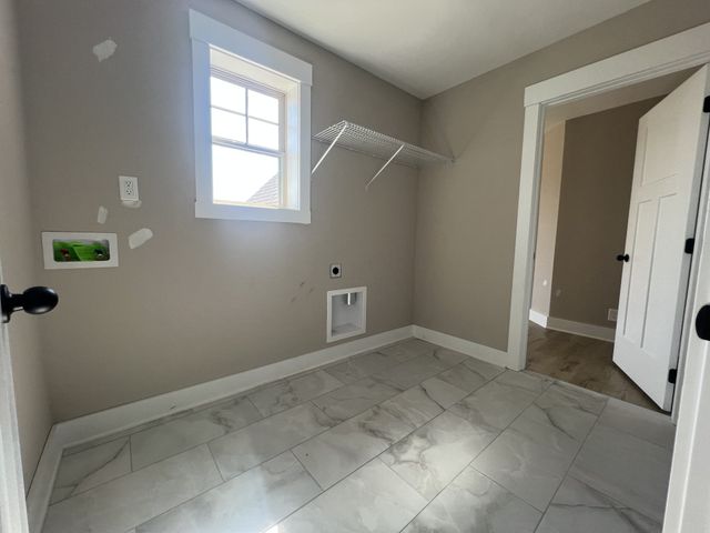 333 Cardinal Creek, Clarksville, TN 37040