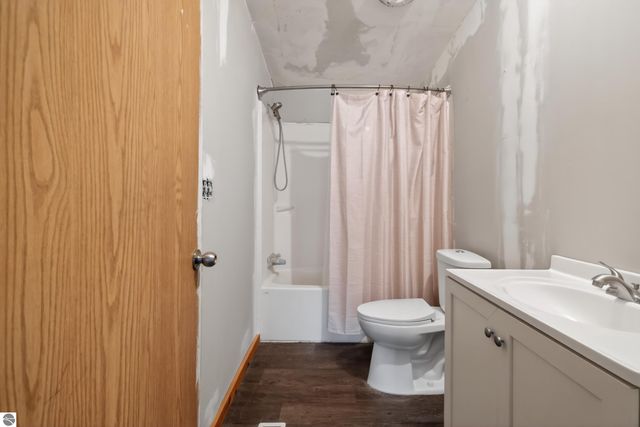 2544 W Empire Highway, Empire, MI 49630