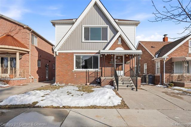 6640 Yinger Avenue, Dearborn, MI 48126