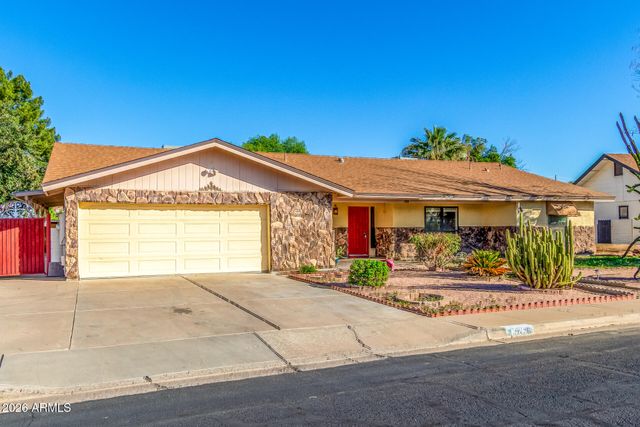 1626 E GARNET Avenue, Mesa, AZ 85204