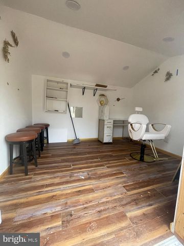 12123 RAMBLER RD, Philadelphia, PA 19154