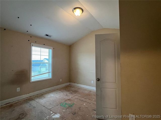 381 Wexford Street, Raeford, NC 28376