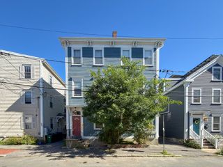 392 Norfolk St 2, Cambridge, MA 02139