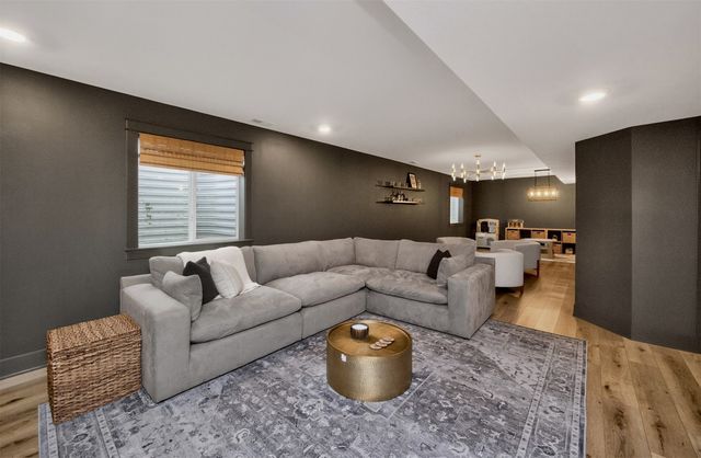 3243 NW 27th Circle, Ankeny, IA 50023