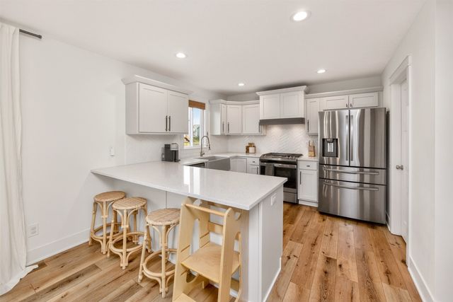 3243 NW 27th Circle, Ankeny, IA 50023