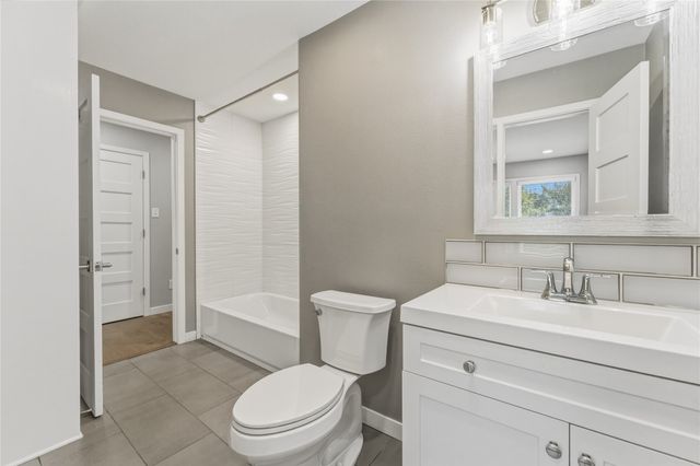 4600 Cedar Mountain Drive, Waco, TX 76708