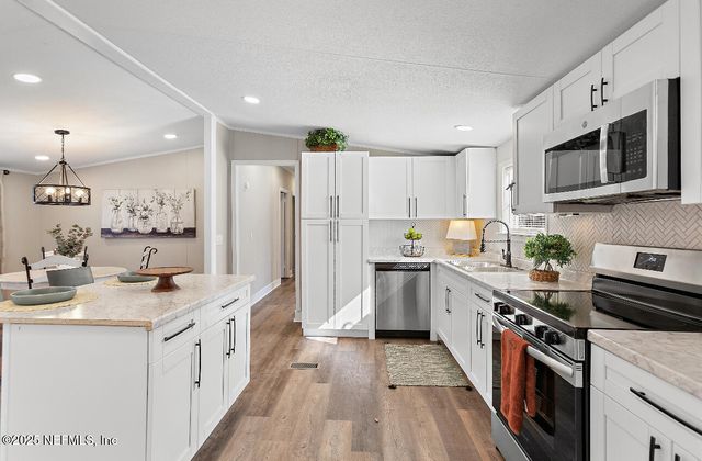 86090 JEAN Road, Yulee, FL 32097