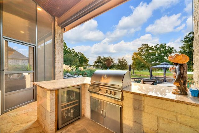 6410 Pinehurst Drive, Granbury, TX 76049