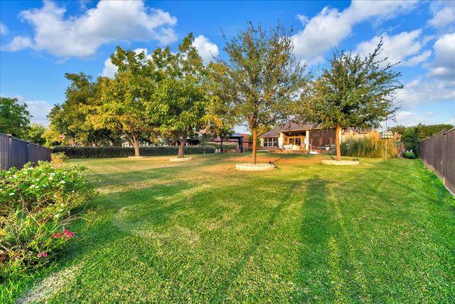 6410 Pinehurst Drive, Granbury, TX 76049