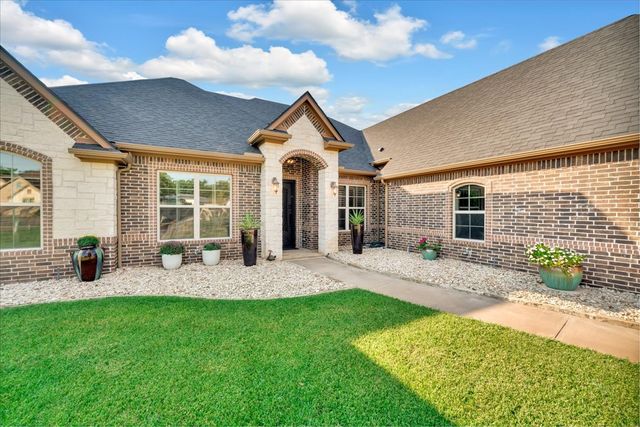 6410 Pinehurst Drive, Granbury, TX 76049