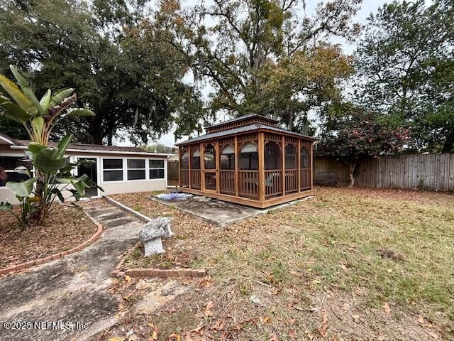 4023 GRISSOM Drive, Jacksonville, FL 32277