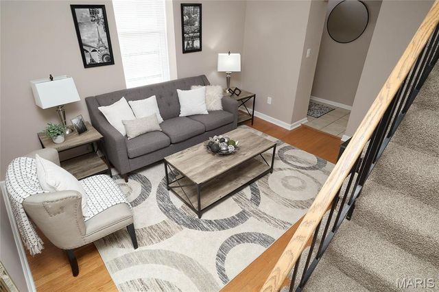 708 Ann Avenue R, St Louis, MO 63104