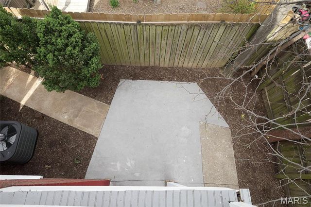 708 Ann Avenue R, St Louis, MO 63104