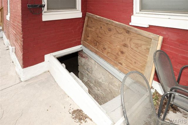 708 Ann Avenue R, St Louis, MO 63104