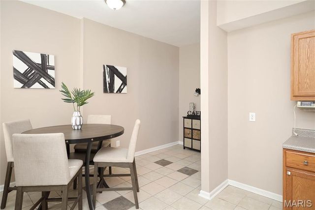 708 Ann Avenue R, St Louis, MO 63104