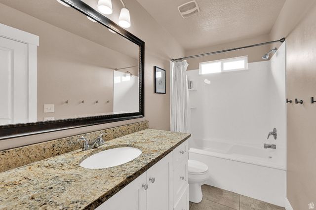 2681 E CLARKSTONE DR, Eagle Mountain, UT 84005