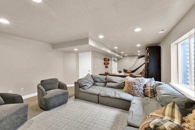 2681 E CLARKSTONE DR, Eagle Mountain, UT 84005