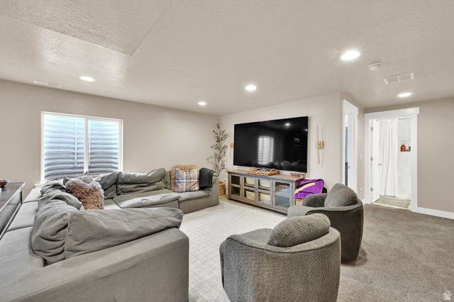 2681 E CLARKSTONE DR, Eagle Mountain, UT 84005