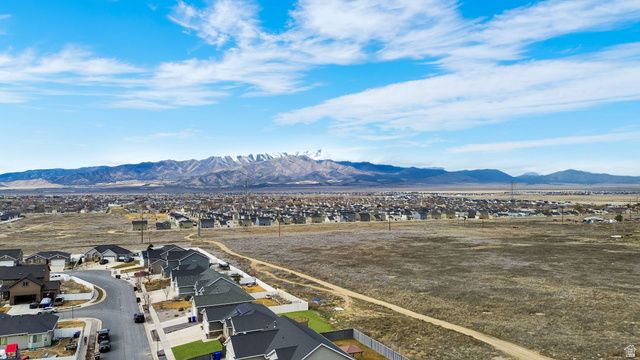 2681 E CLARKSTONE DR, Eagle Mountain, UT 84005