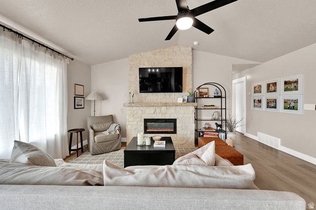 2681 E CLARKSTONE DR, Eagle Mountain, UT 84005