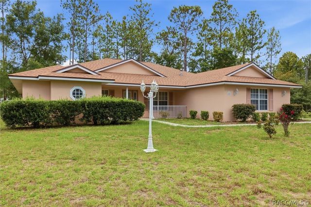 7206 N Glenridge Circle, Citrus Springs, FL 34434